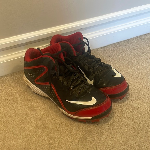 Boys Nike Baseball Cleats - Picture 1 of 3